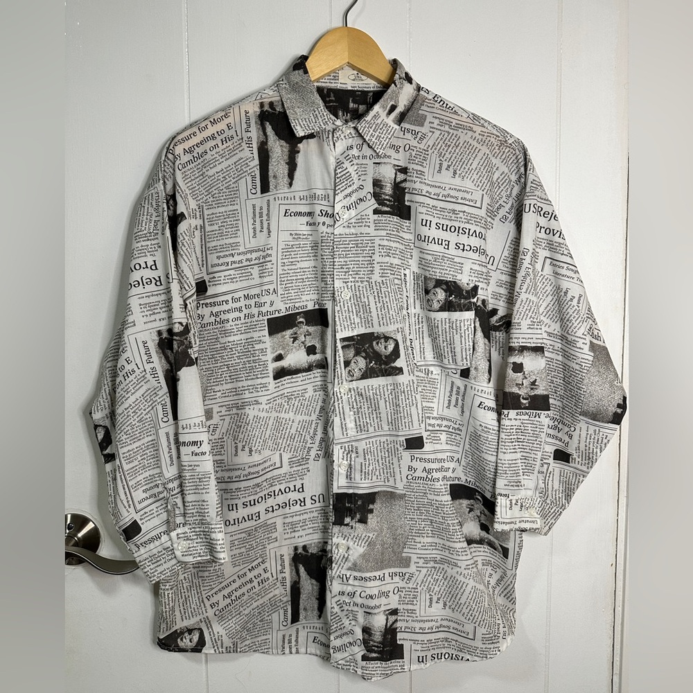 Newspaper Print Button-Up Shirt w/Pocket 3/4 Sleeves